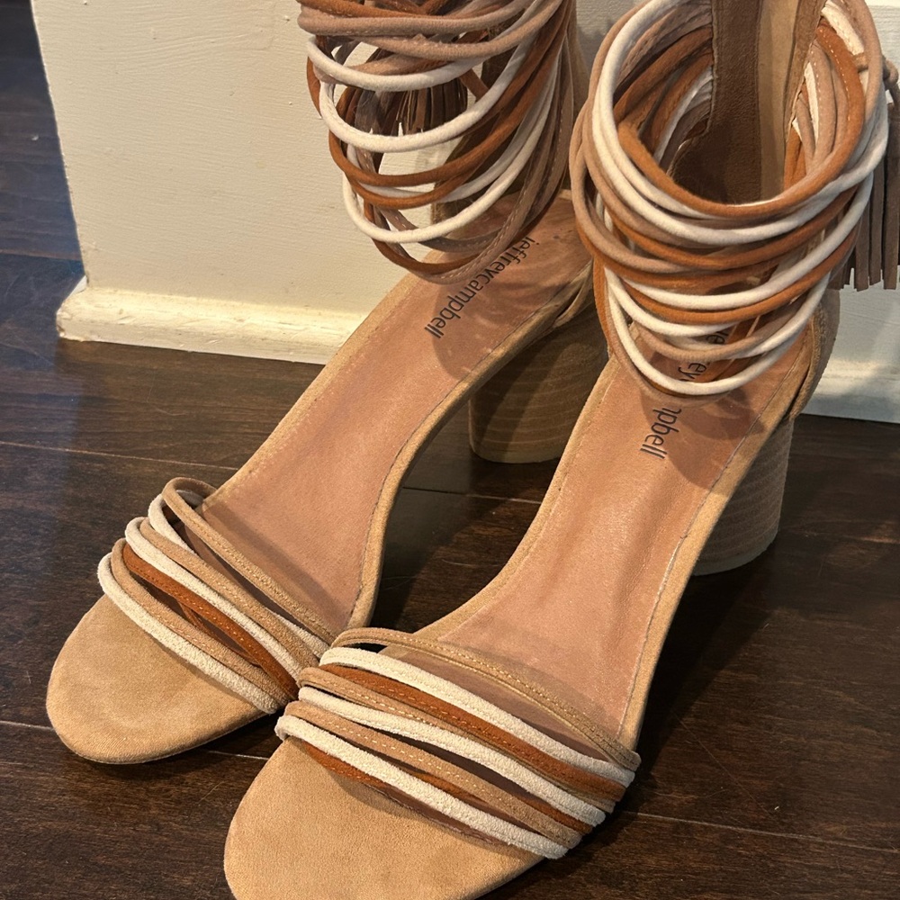 Jeffrey Campbell Stylish Tan/Beige/Cream Suede Sandals